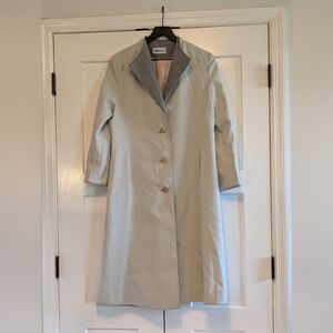 Totes II Long Lightweight Trench Coat Size 14 Gray Trim Tailored Dress Coat